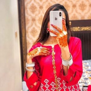 Meet your Posher, Jaya kunwar